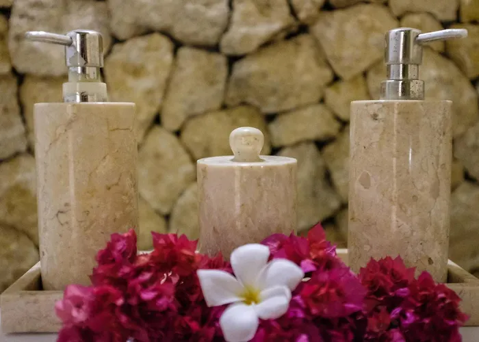 Naga - Spacious Luxury 4bdrs - Bingin فيلة