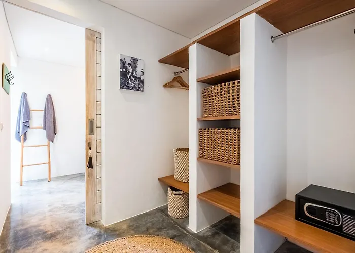 Naga - Spacious Luxury 4bdrs - Bingin